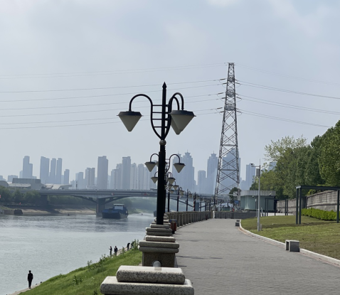 中國能建投資建設的忻州市70兆瓦光伏發電項目全容量并網